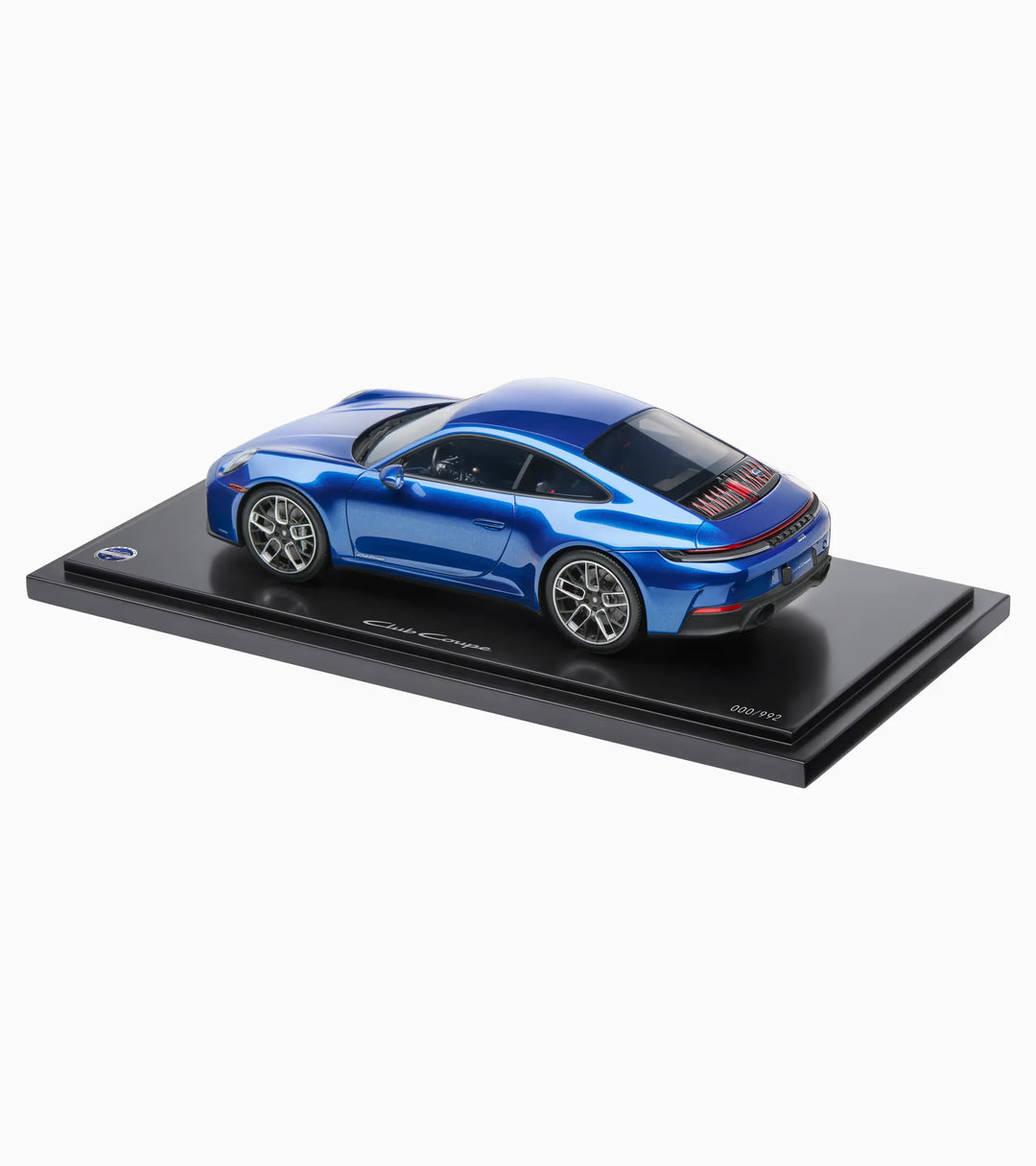 Porsche 911 Carrera T Coupe 992.2 Club Coupe 1:18 Scale Model Car