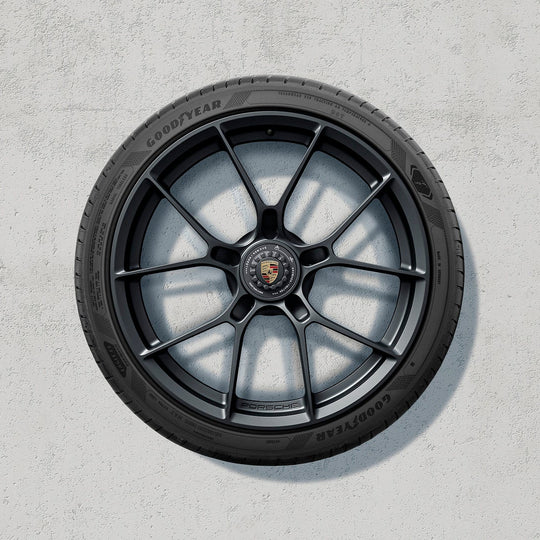 Porsche 20/21-inch 911 Carrera GTS Lightweight Wheelset with Central Locking (992.2)