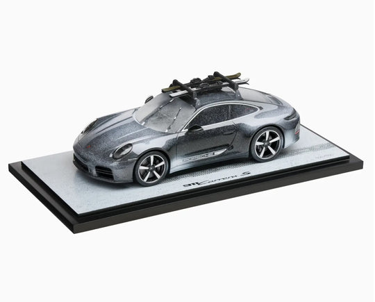 Porsche 911 Carrera S 992.2, 1:18 Scale Model Car - Black