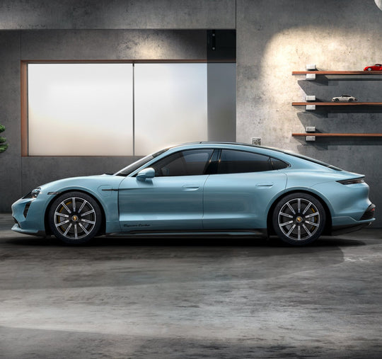 20" Taycan "Sport Aero" Winter Set - Silver / Black