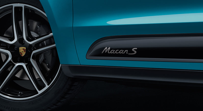 Porsche Model Designation On Sideblades- Macan Turbo II