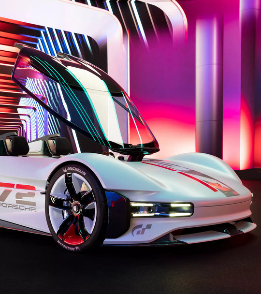 Porsche Vision Gran Turismo Model Car - 1:18 Scale